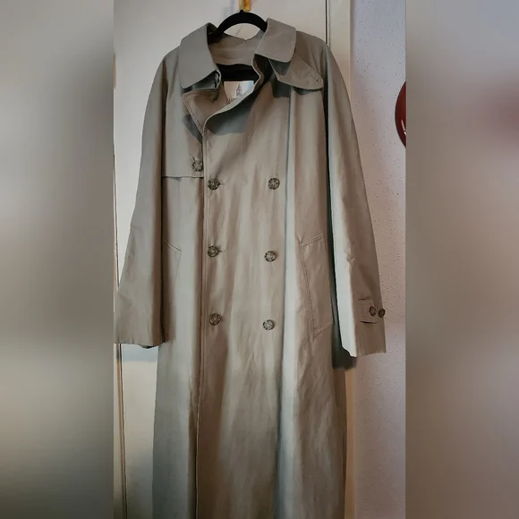 Men's London Fog raincoat, size 45 regular - Picture 1 of 7